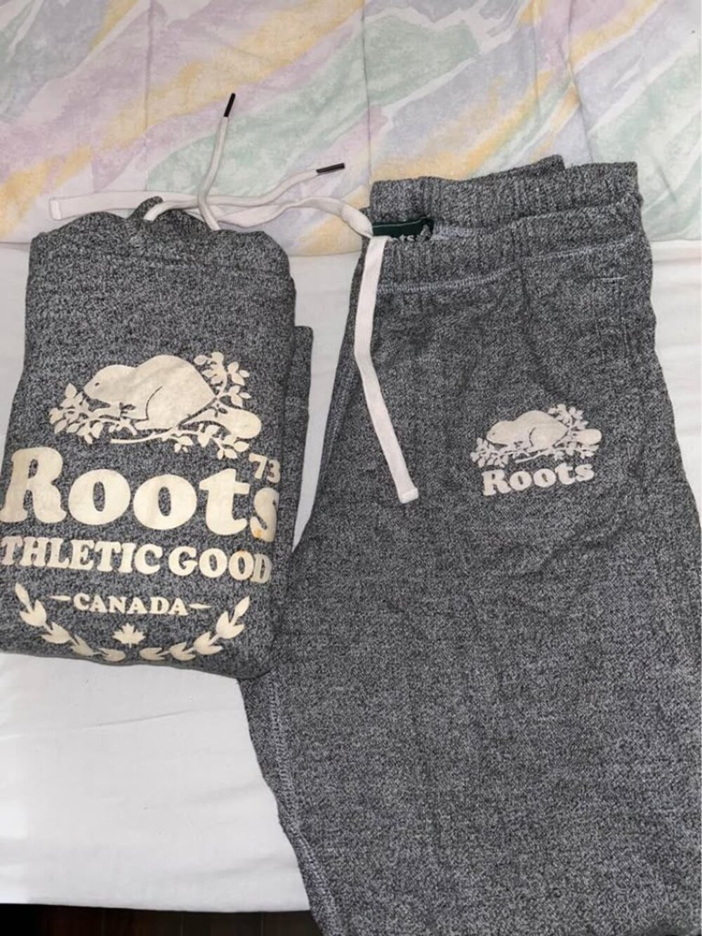 ROOTS Original Set Tracksuit Kanga Hoodie Salt Pepper Gray Sweater Jogger White - Picture 5 of 6